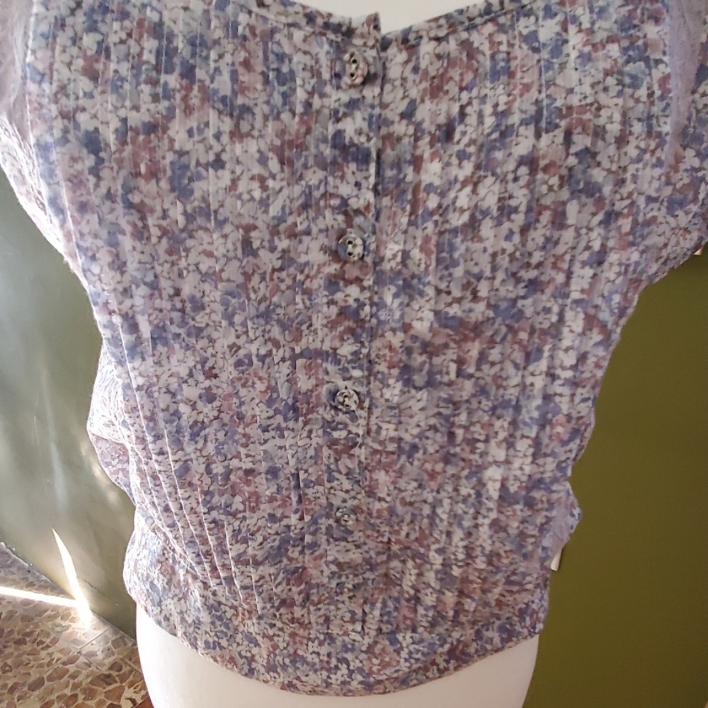 Blouse - Picture 2 of 4